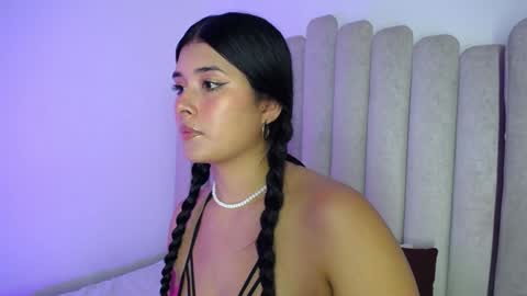 BABY HONEY online show from January 24, 2:18 am