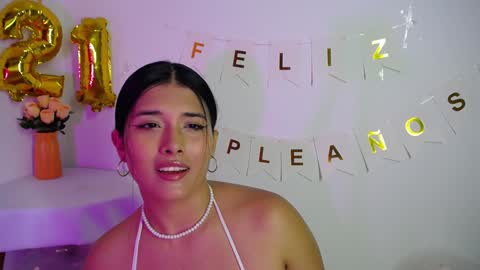 BABY HONEY online show from January 12, 3:17 am