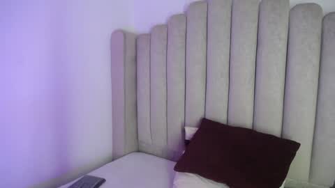 BABY HONEY online show from January 25, 11:43 pm