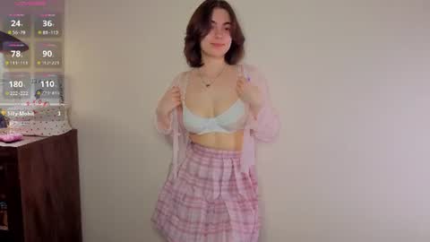 Emily online show from July 10, 7:46 am