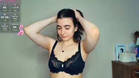 Emily online show from July 22, 8:05 am