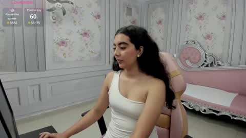 LAILA  online show from January 29, 10:05 am