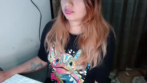 Snapshot of baby_lorenxs chatting on October 7, 2:07 am baby_lorenxs online show from October 7, 2:07 am