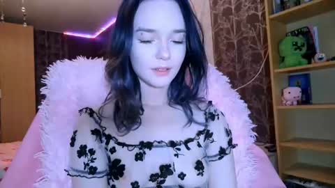 Alice online show from June 8, 5:47 pm