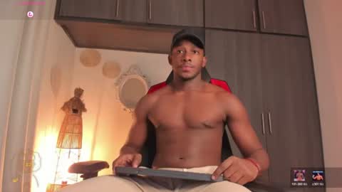 FOLLOW ME  online show from August 5, 2:19 am
