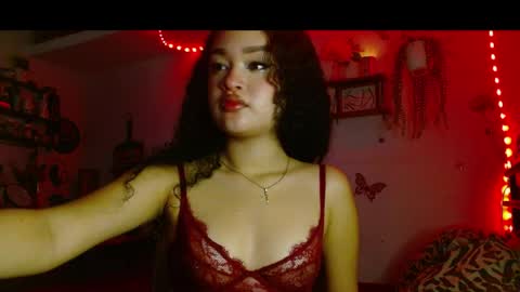 babybombom08 online show from April 5, 2:08 am