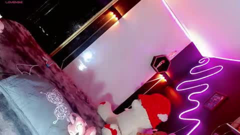 babycharol01 online show from June 7, 8:52 am