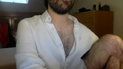 Tom A.    online show from June 8, 10:49 am