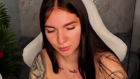 Sophia online show from June 11, 2:53 am