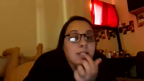 babyizzie online show from February 28, 12:25 am