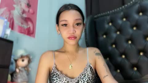 Nexie online show from December 23, 3:23 am