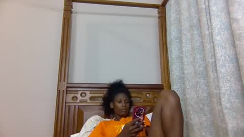 Snapshot of babytylerr chatting on October 19, 2:16 am babytylerr online show from October 19, 2:16 am