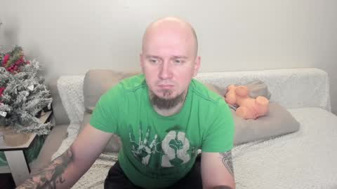 Mike online show from January 1, 5:44 pm