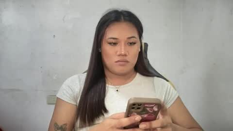 AMARA - FOLLOW ME AND THUMBS UP online show from June 12, 2:54 am