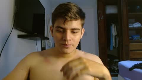 badbunny_69_ online show from April 7, 2:46 am