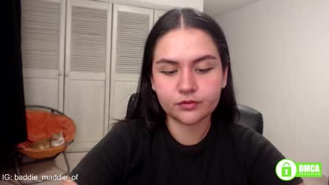 Snapshot of baddie_maddie_ chatting on September 22, 9:57 am want custom text me through my snap 3  online show from September 22, 9:57 am