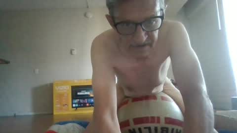badgersfan online show from June 16, 11:42 pm
