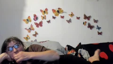 Gina online show from December 10, 4:38 pm