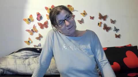 Gina online show from February 18, 8:36 pm