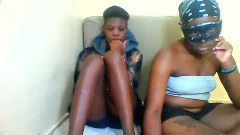 bads_hornies online show from March 8, 6:06 am