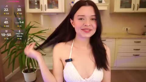 Hello my name is Ariella online show from June 29, 3:45 pm