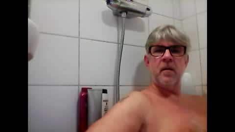 baggelina75 online show from January 20, 6:10 pm