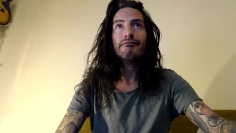 Bailey online show from September 10, 10:33 pm