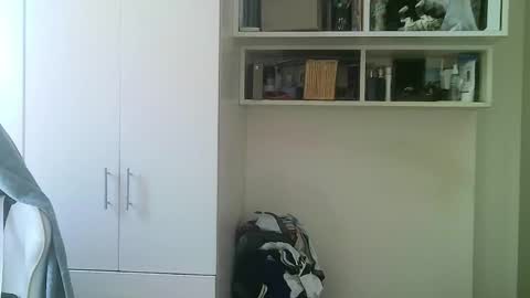 Yisus online show from April 16, 6:52 pm