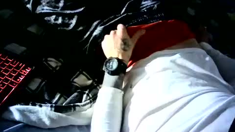 Snapshot of banginondadrumsalldaylong chatting on October 25, 5:41 am banginondadrumsalldaylong online show from October 25, 5:41 am