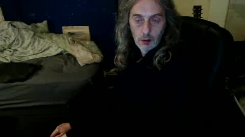 bangintoleather online show from June 21, 2:40 am