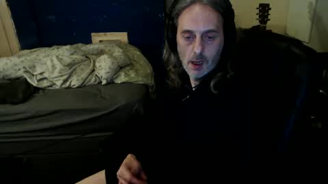 bangintoleather online show from March 22, 3:32 am