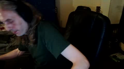 bangintoleather online show from July 12, 2:48 am