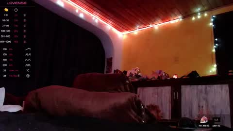 lilithgreen7 online show from January 19, 4:44 am