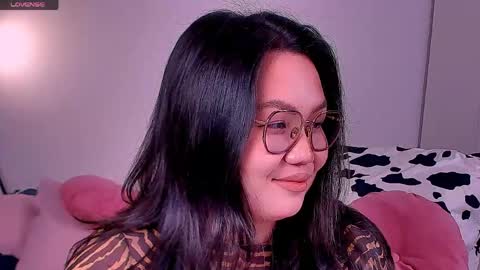 Barbie Kim online show from April 19, 3:29 am