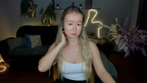 Barbara online show from September 22, 1:04 pm