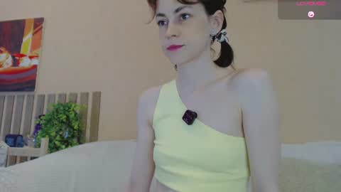 Amina online show from June 27, 11:27 am
