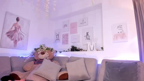 Barbara online show from February 1, 7:15 am