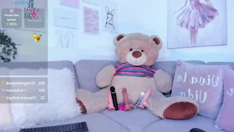 Barbara online show from February 23, 2:14 pm