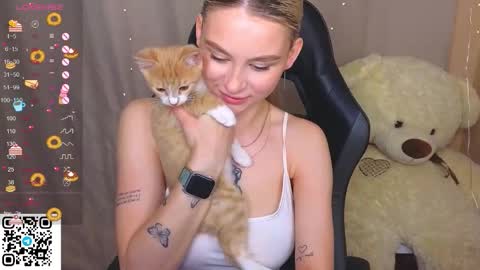 Eva online show from September 28, 3:43 pm