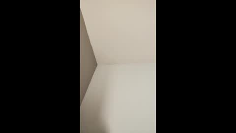 barniemay online show from February 12, 8:12 pm