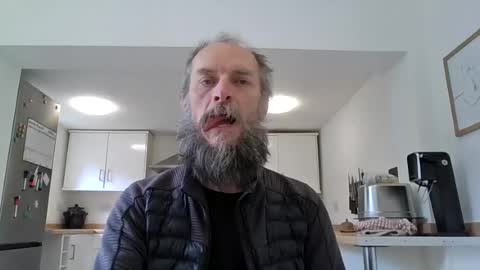 basiccamguy online show from June 18, 11:15 am