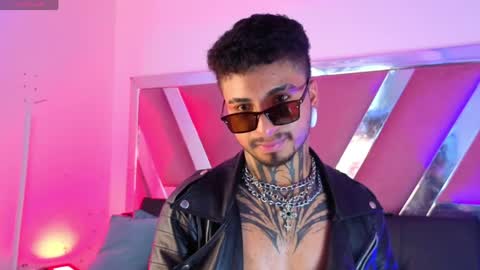 bastian66_ online show from June 3, 2:33 pm
