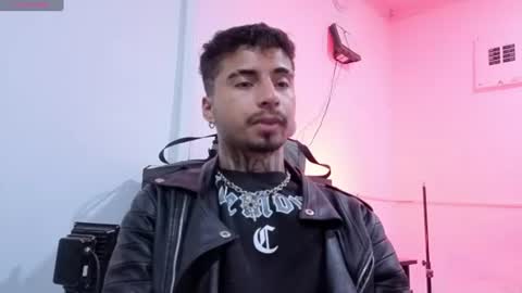 bastian66_ online show from June 11, 2:33 am