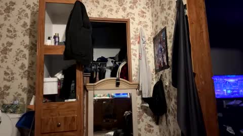 battlewolfxx online show from December 29, 4:38 am