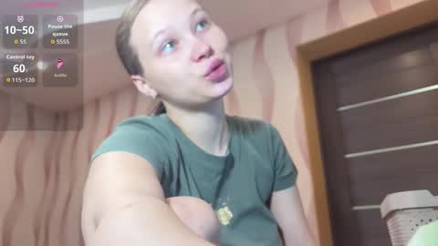 battyyhils online show from December 17, 6:09 am