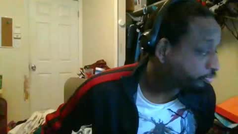 rocker n queen online show from January 28, 8:36 pm