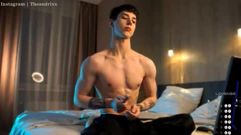 Brandon online show from November 3, 8:43 pm