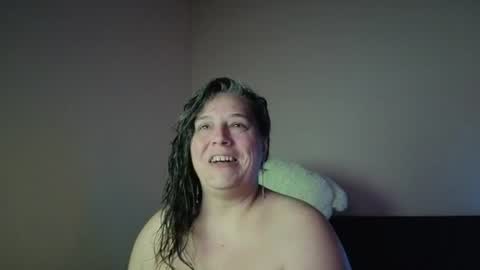 Love online show from June 12, 5:01 pm