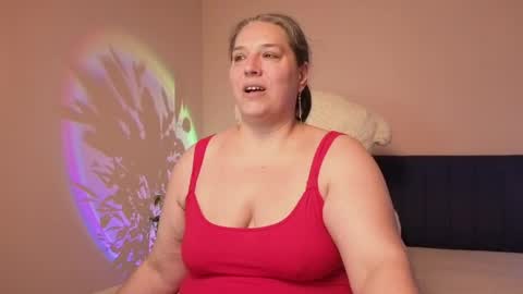 Love online show from June 7, 3:11 am