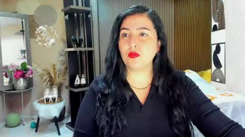 bbwluxurymuse online show from May 13, 11:42 am